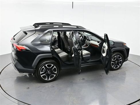 Used 2020 Toyota RAV4 Adventure image 47