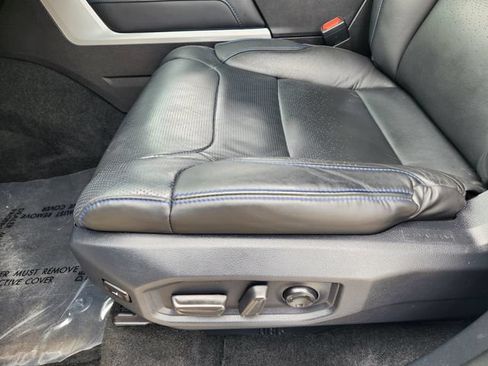 Used 2025 Toyota Tundra Platinum AWD/4WD image 25