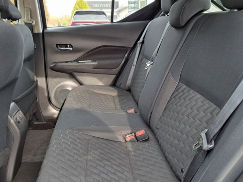 Used 2023 Nissan Kicks SV image 23