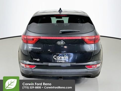 Used 2018 Kia Sportage LX AWD/4WD image 8