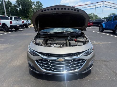 Used 2024 Chevrolet Malibu LT FWD image 55