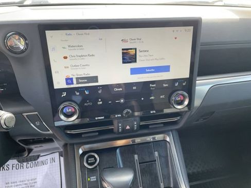 Used 2025 Lexus GX 550 w/ Accessory Package (2T) AWD/4WD image 20