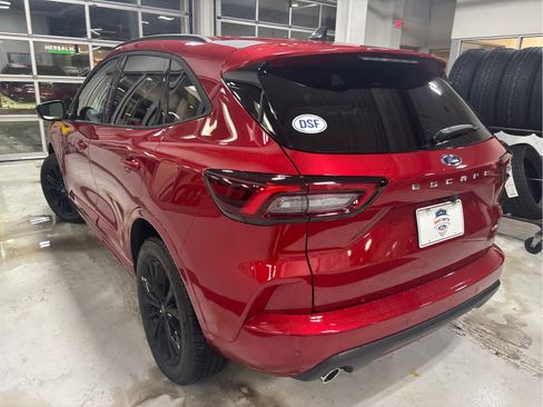 New 2025 Ford Escape ST-Line Elite image 3