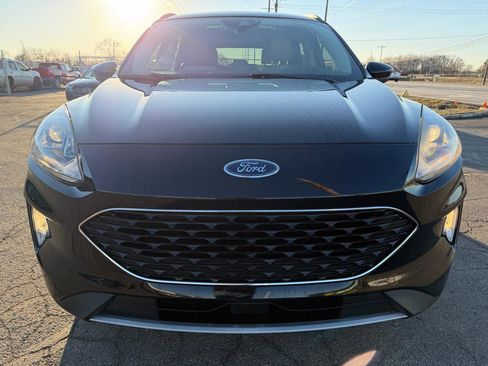 Used 2020 Ford Escape SEL image 16