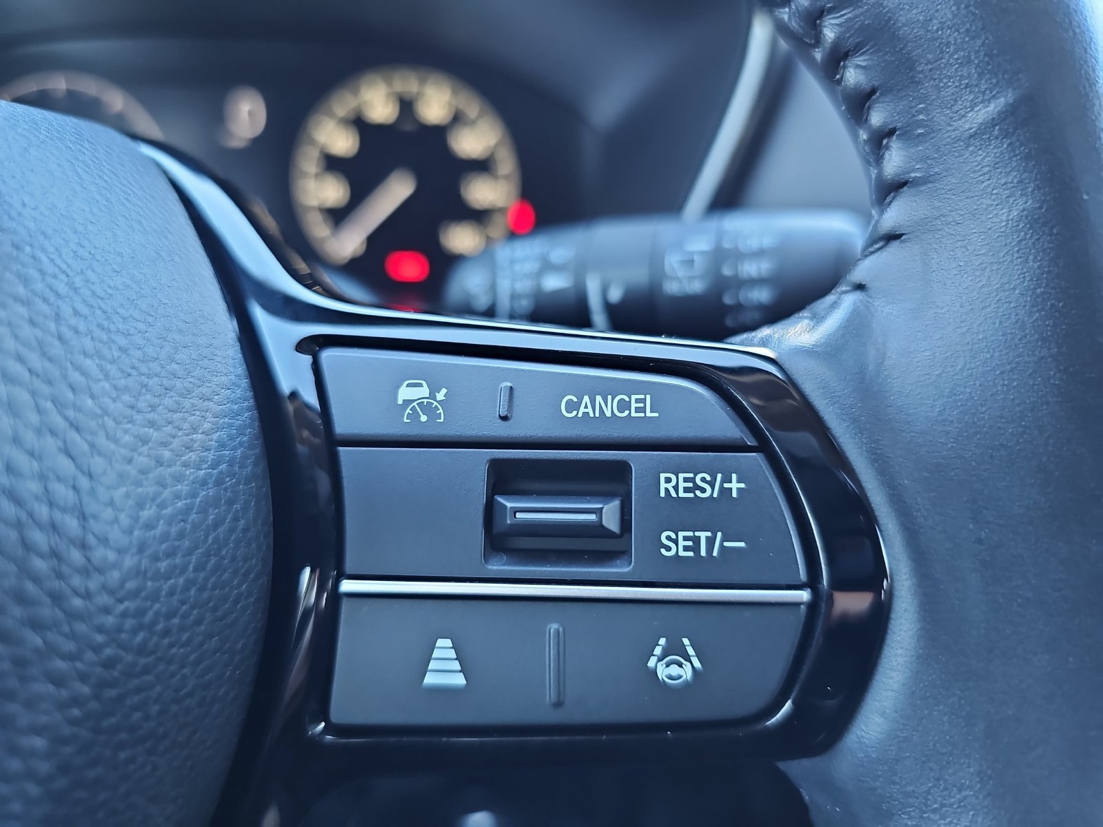 Used 2024 Honda CR-V EX-L image 18