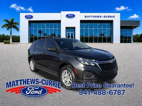 Used 2022 Chevrolet Equinox LS w/ LS Convenience Package FWD image 1