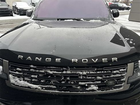 Used 2023 Land Rover Range Rover Autobiography image 10