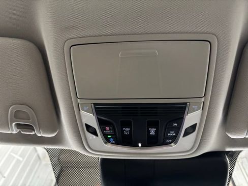 Certified 2026 Acura RDX SH-AWD w/ Advance Package image 32