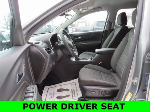 Used 2023 Chevrolet Equinox LT image 17