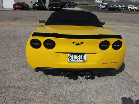 Used 2011 Chevrolet Corvette Grand Sport w/ Preferred Equipment Group image 6