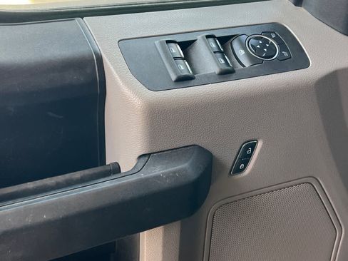 Used 2019 Ford F150 XL w/ Equipment Group 101A Mid RWD image 13