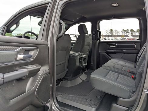New 2026 RAM 1500 4x4 Crew Cab image 42