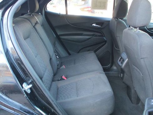 Used 2018 Chevrolet Equinox LT FWD image 20