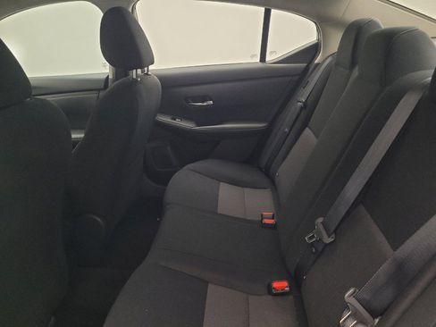 Used 2023 Nissan Sentra SV FWD image 18