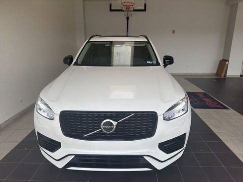Used 2023 Volvo XC90 T8 Plus AWD/4WD image 5