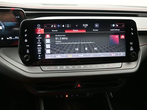 New 2026 Dodge Charger R/T AWD/4WD image 15