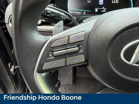 Used 2024 Hyundai Palisade SEL FWD image 17