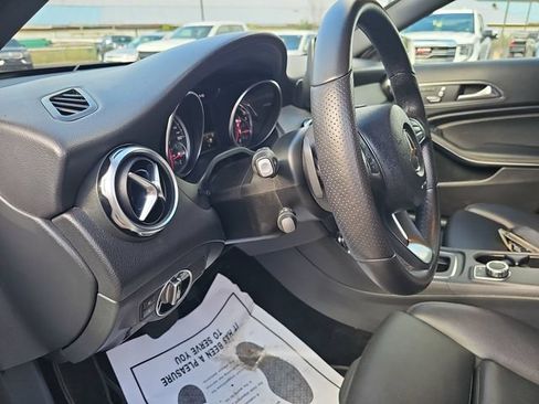 Used 2019 Mercedes-Benz GLA 250 4MATIC image 12