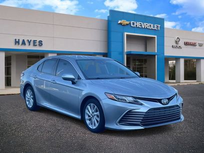 Used 2021 Toyota Camry LE