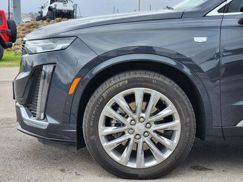 Certified 2023 Cadillac XT6 Premium Luxury w/ Technology Package image 8