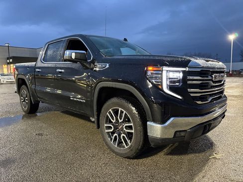 Used 2025 GMC Sierra 1500 SLT image 9