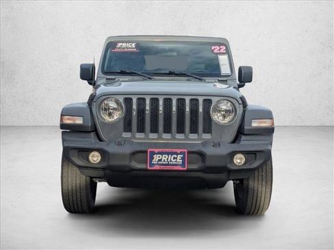 Used 2022 Jeep Wrangler Sport S image 2