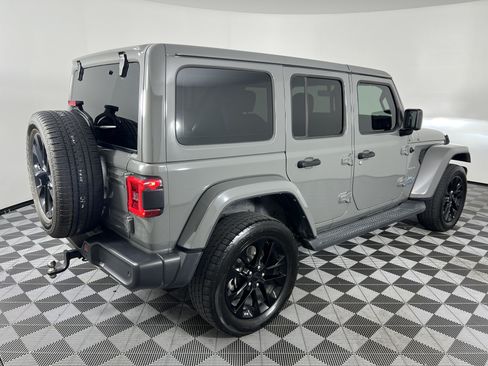 Used 2021 Jeep Wrangler Unlimited Sahara w/ Safety Group AWD/4WD image 13