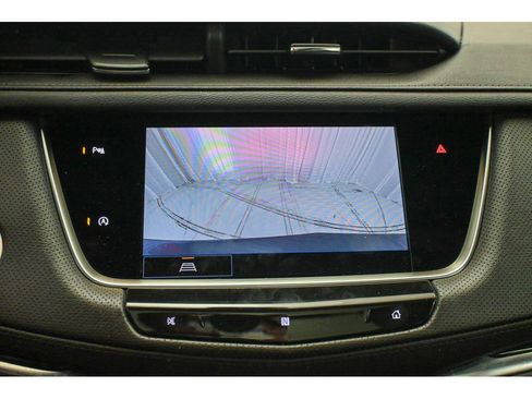 Used 2021 Cadillac XT5 Premium Luxury image 45