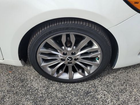 Certified 2020 Kia Cadenza Limited image 42