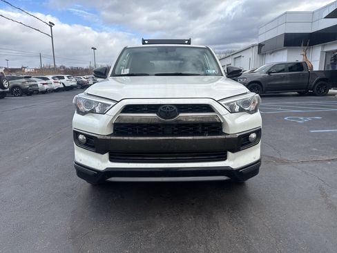 Used 2019 Toyota 4Runner Limited image 9