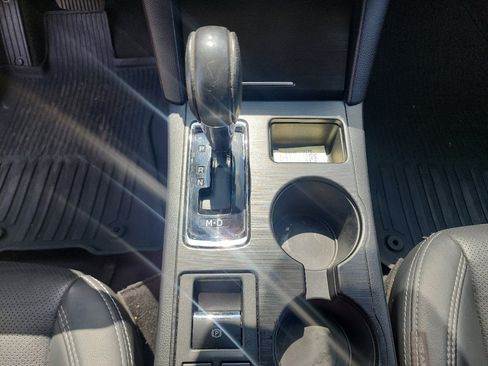 Used 2019 Subaru Outback 2.5i Limited w/ Popular Package #2 image 19