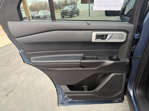 Used 2020 Ford Explorer Limited image 17