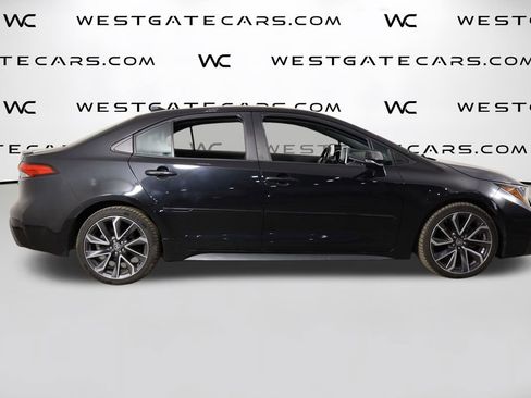 Used 2021 Toyota Corolla XSE image 39