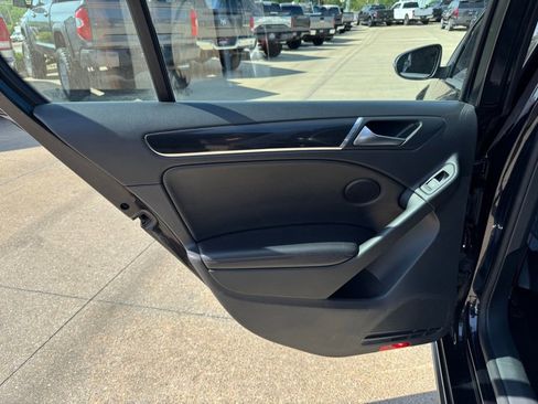 Used 2013 Volkswagen GTI Driver's Edition FWD image 43
