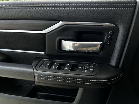 Used 2025 RAM 3500 Laramie w/ Night Edition AWD/4WD image 28