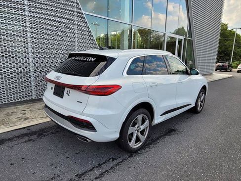 Certified 2025 Audi Q5 Premium Plus AWD/4WD image 5