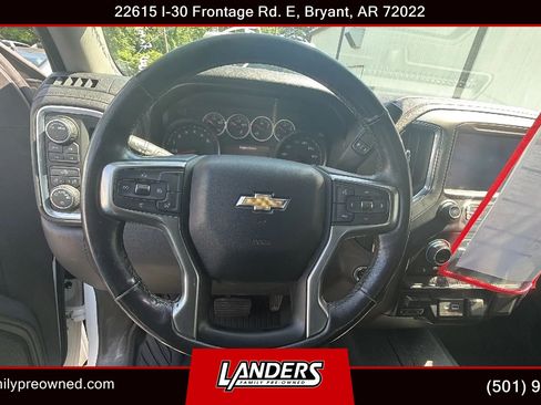 Used 2021 Chevrolet Silverado 1500 LT AWD/4WD image 14