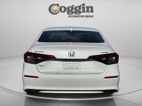Certified 2024 Honda Civic Sport image 5