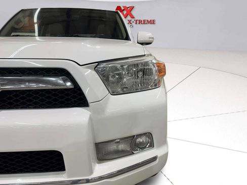 Used 2010 Toyota 4Runner Limited RWD image 10