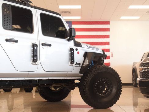 Used 2022 Jeep Gladiator Sport AWD/4WD image 44