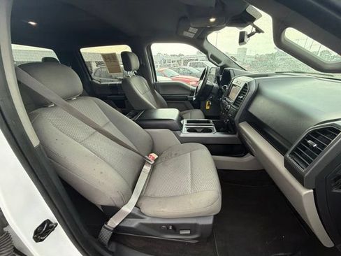 Used 2019 Ford F150 XLT w/ Equipment Group 302A Luxury AWD/4WD image 13