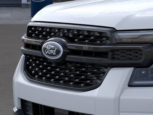 New 2025 Ford Ranger Lariat w/ FX4 Off-Road Package AWD/4WD image 17