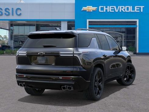 New 2026 Chevrolet Traverse RS w/ LPO, Floor Liner Package FWD image 4