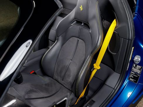 Used 2023 Ferrari SF90 Spider AWD/4WD image 15