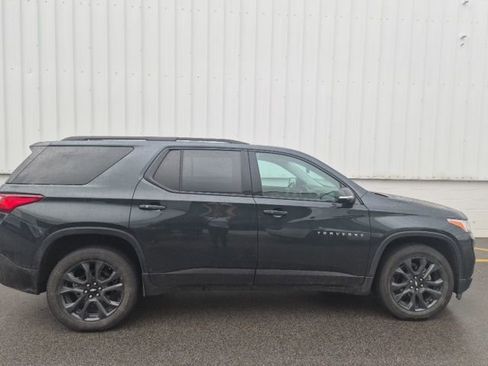 Used 2021 Chevrolet Traverse RS image 4