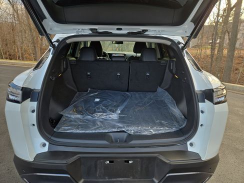 Certified 2025 Nissan Murano SL image 10