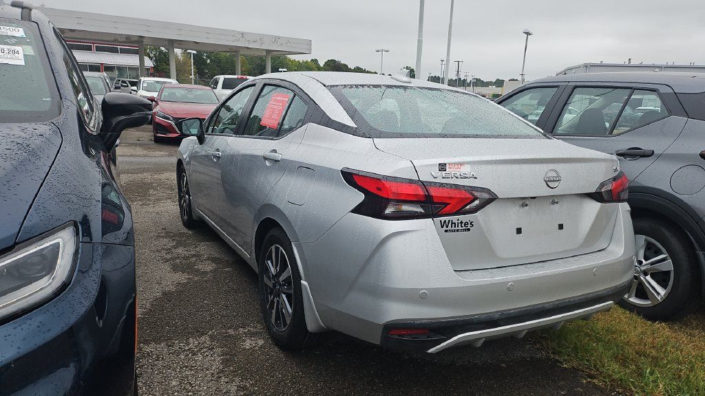 Certified 2023 Nissan Versa SV w/ Trunk Package FWD image 4