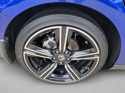 Used 2024 Honda Accord Sport image 13
