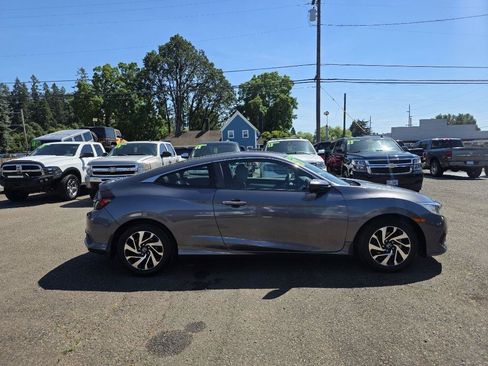 Used 2017 Honda Civic LX image 4