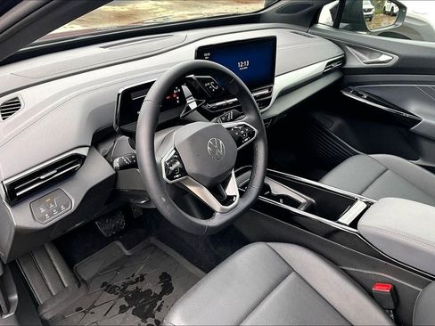 Certified 2023 Volkswagen ID.4 Pro S Plus image 14